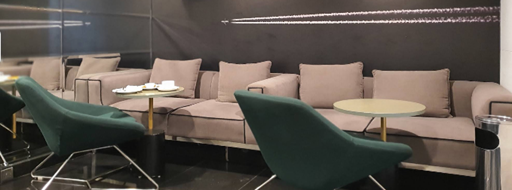 Majestic Lounge