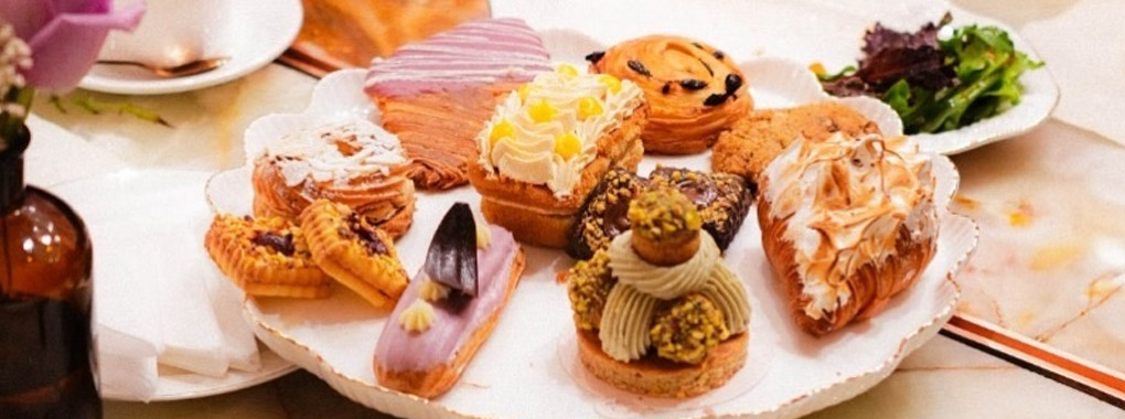 Cafe Bareeze