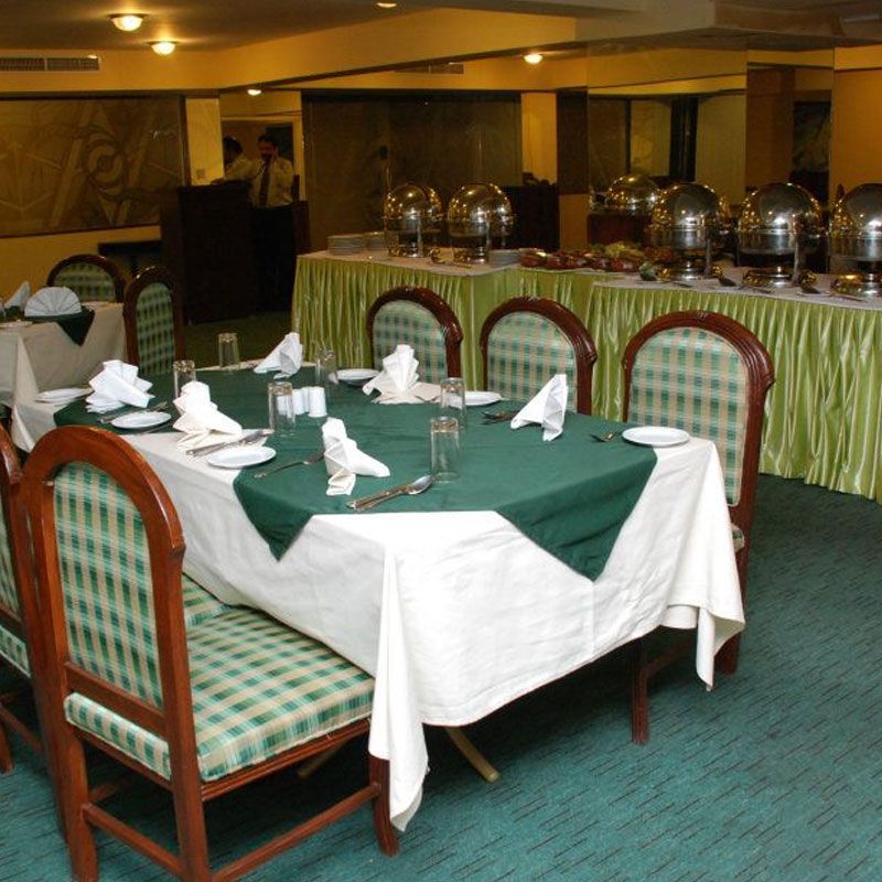 Hotel Crown Inn photo 1