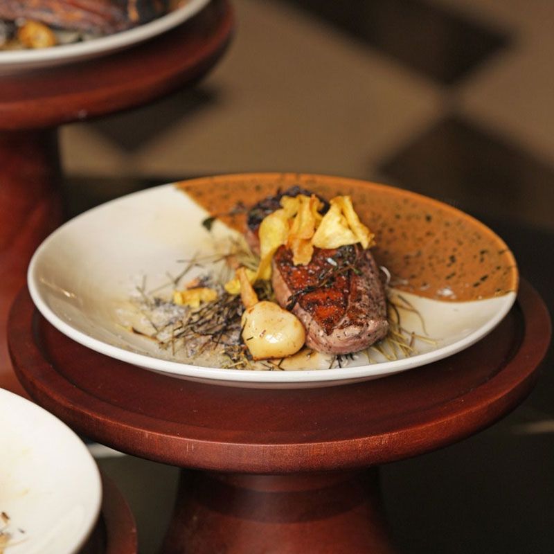 Embers Grill - Movenpick Hotel photo 2