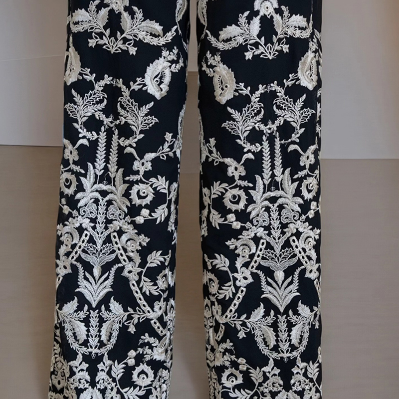 Threads & Motifs photo 2