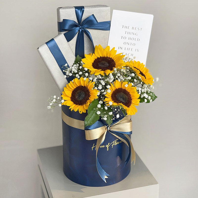 House of Flowers photo 4