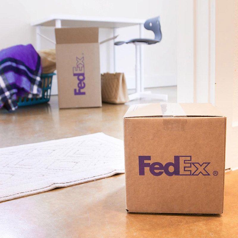 FedEx photo 3