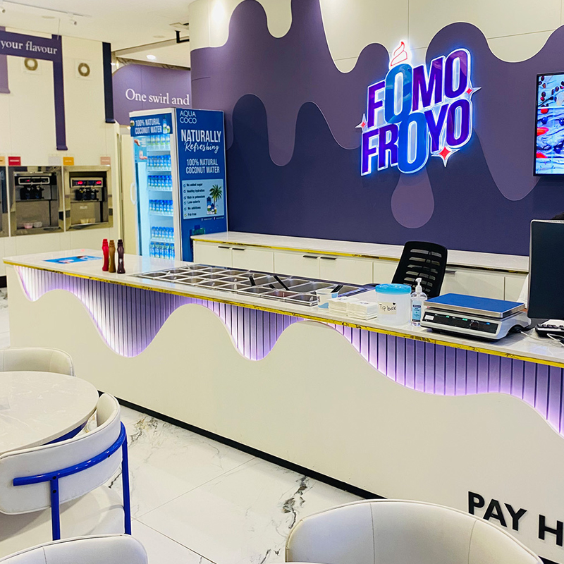 FomoFroyo photo 5