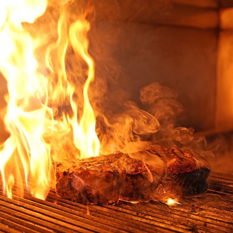 Embers Grill - Movenpick Hotel photo 5