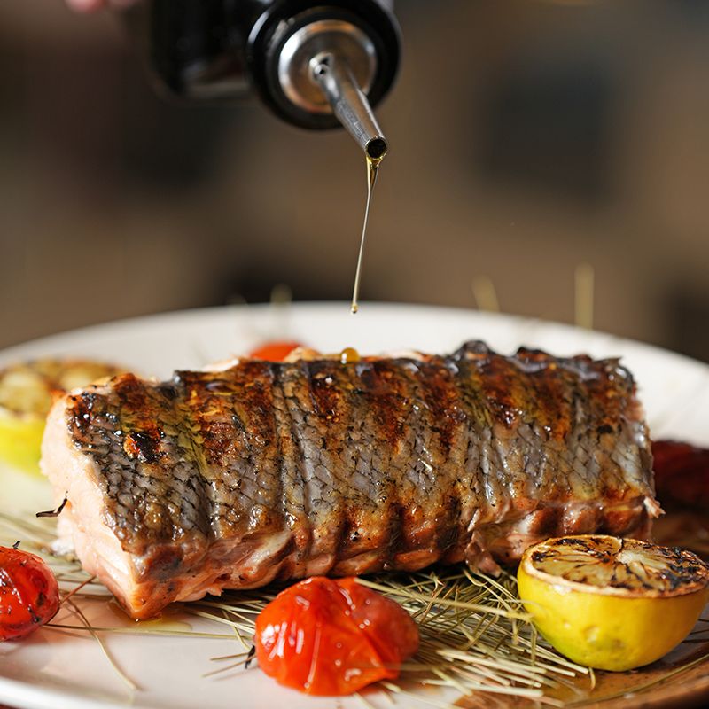 Embers Grill - Movenpick Hotel photo 7