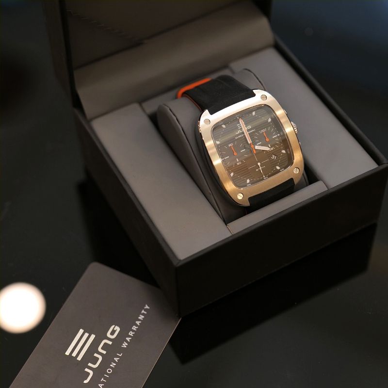 Royal Wrist photo 5