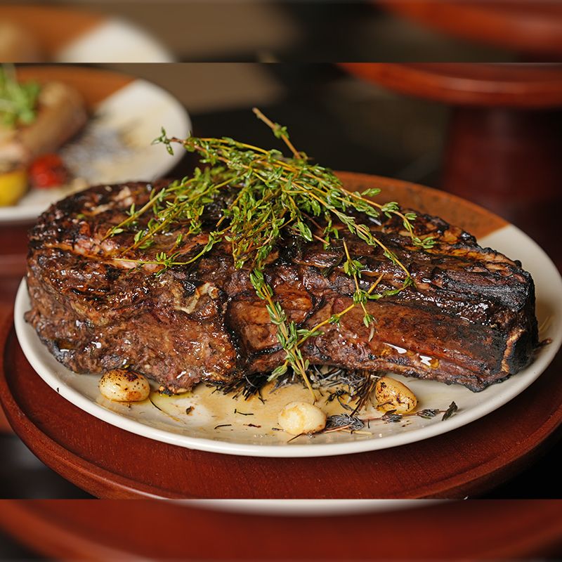 Embers Grill - Movenpick Hotel photo 8