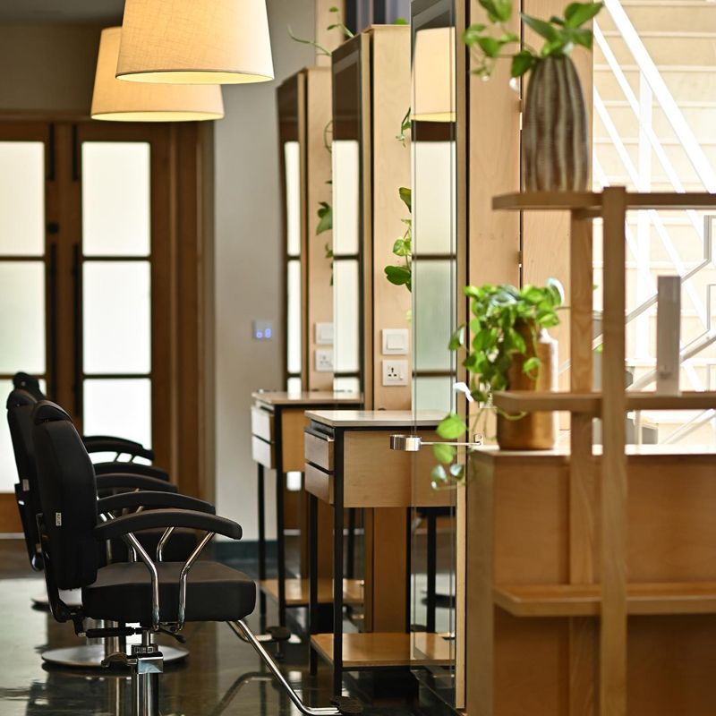 Kainat Munir Peng's Salon Bukhari Commercial photo 4