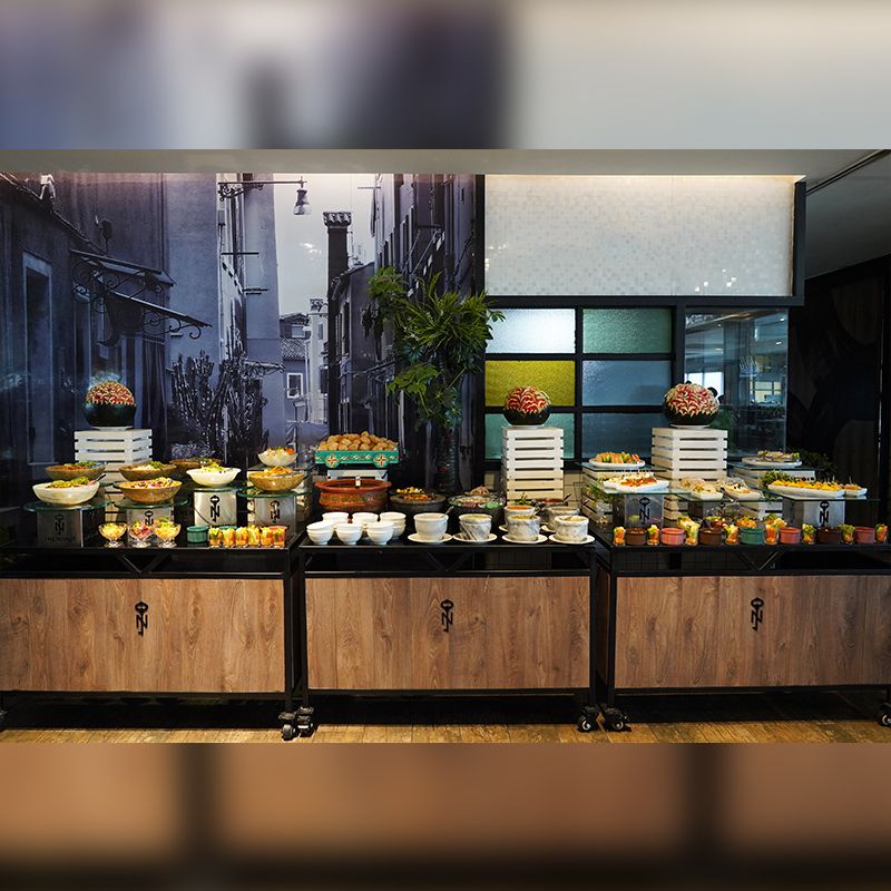 Bistro Emporium Restaurant – The Nishat Hotel photo 3