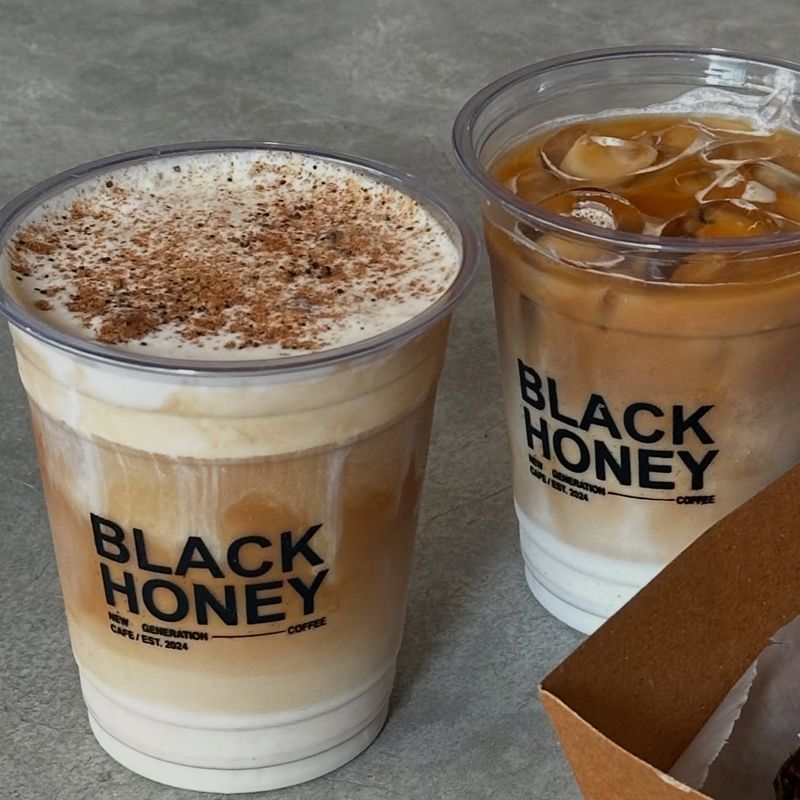 Black Honey photo 2