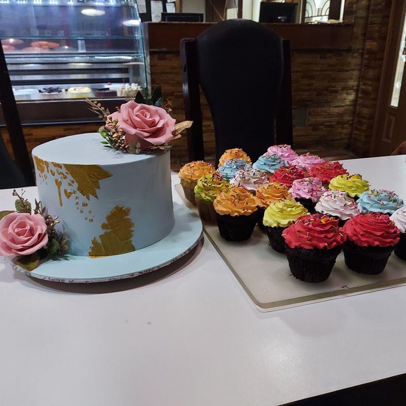 Sariya's Sip n Bite photo 5