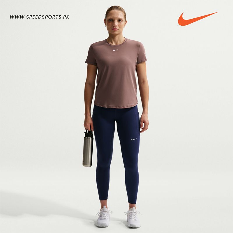 Nike photo 1