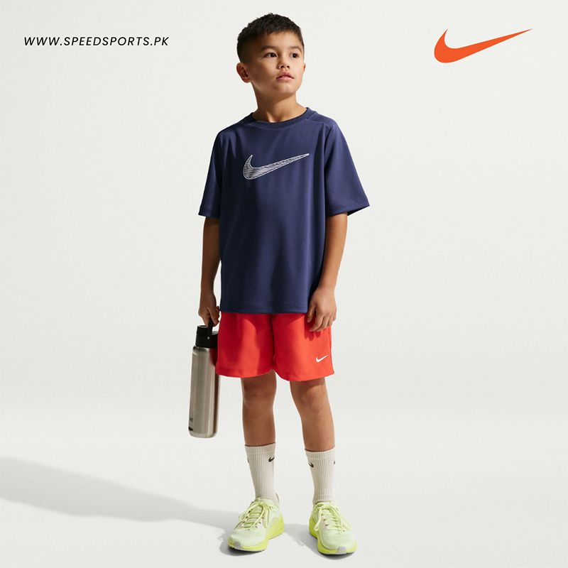 Nike photo 3